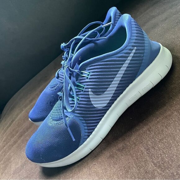 Mint Condition Nike Free RN Prussian Blue Womens Running Shoes 9.5 US 41 EUR - Picture 3 of 6